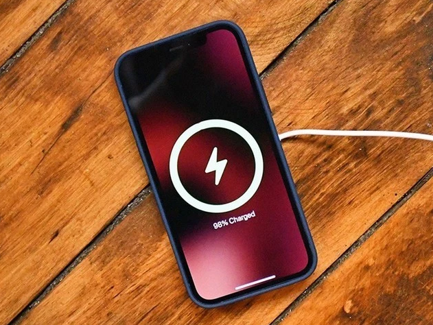 巫溪苹果手机维修分享iPhone 12可以随便充电吗 